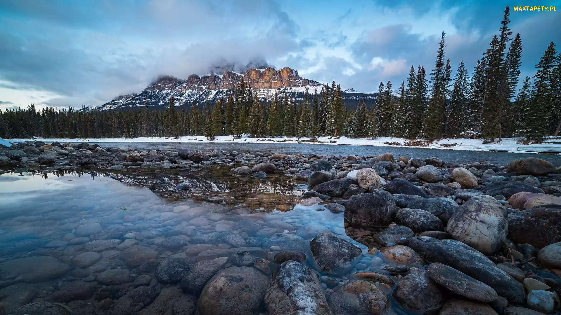 Kamienie, Drzewa, Góry, Rzeka, Park Narodowy Banff, Kanada, Canadian Rockies, Alberta, Bow River, Góra, Castle Mountain