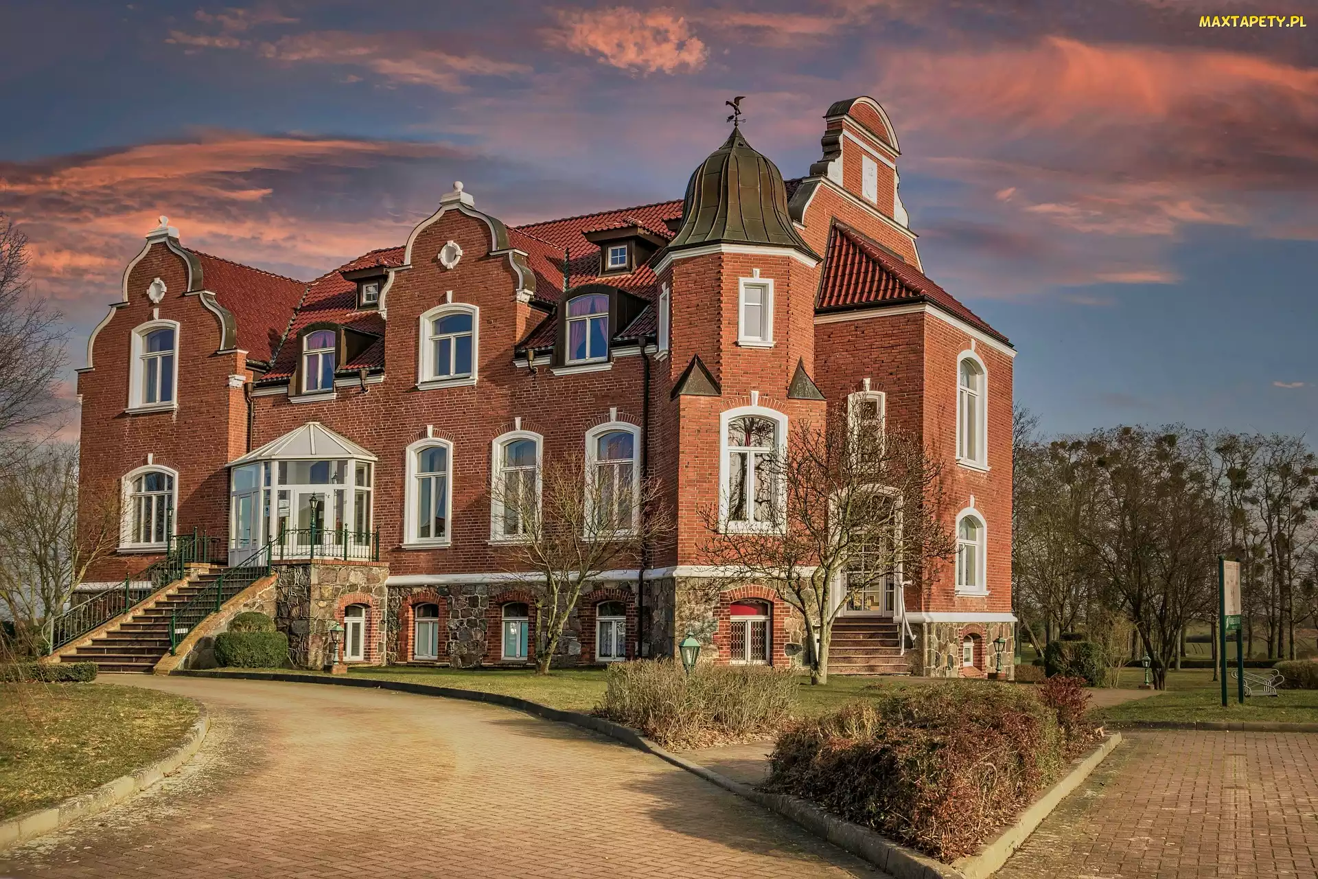 Krzewy, Zachód słońca, Gerswalde,
Drzewa, Schloss Herrenstein, Niemcy, Hotel