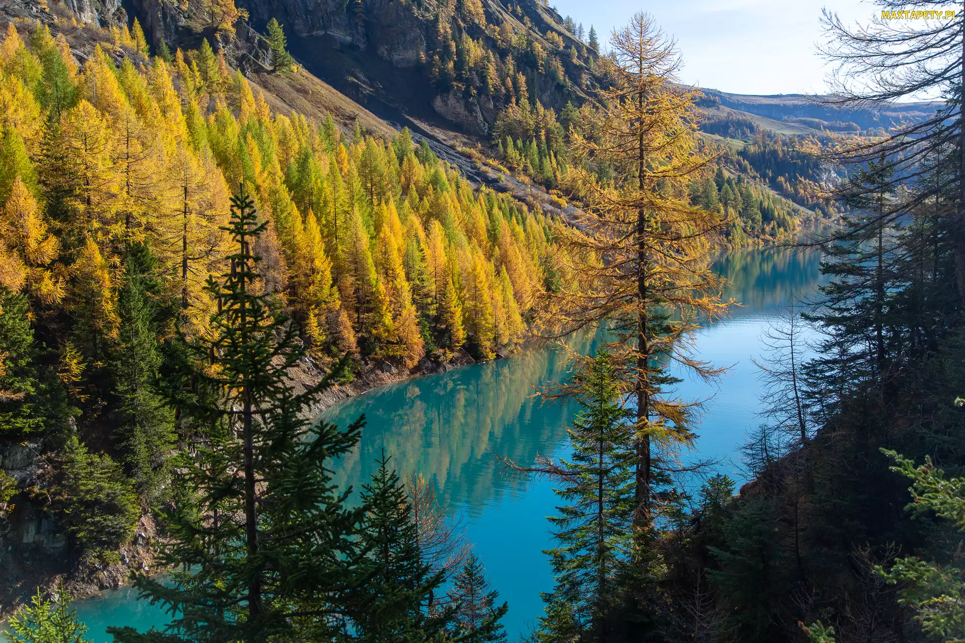 Jezioro, Alpy, Jesień, Góry, Valais, Lac de Tseuzier, Szwajcaria, Drzewa