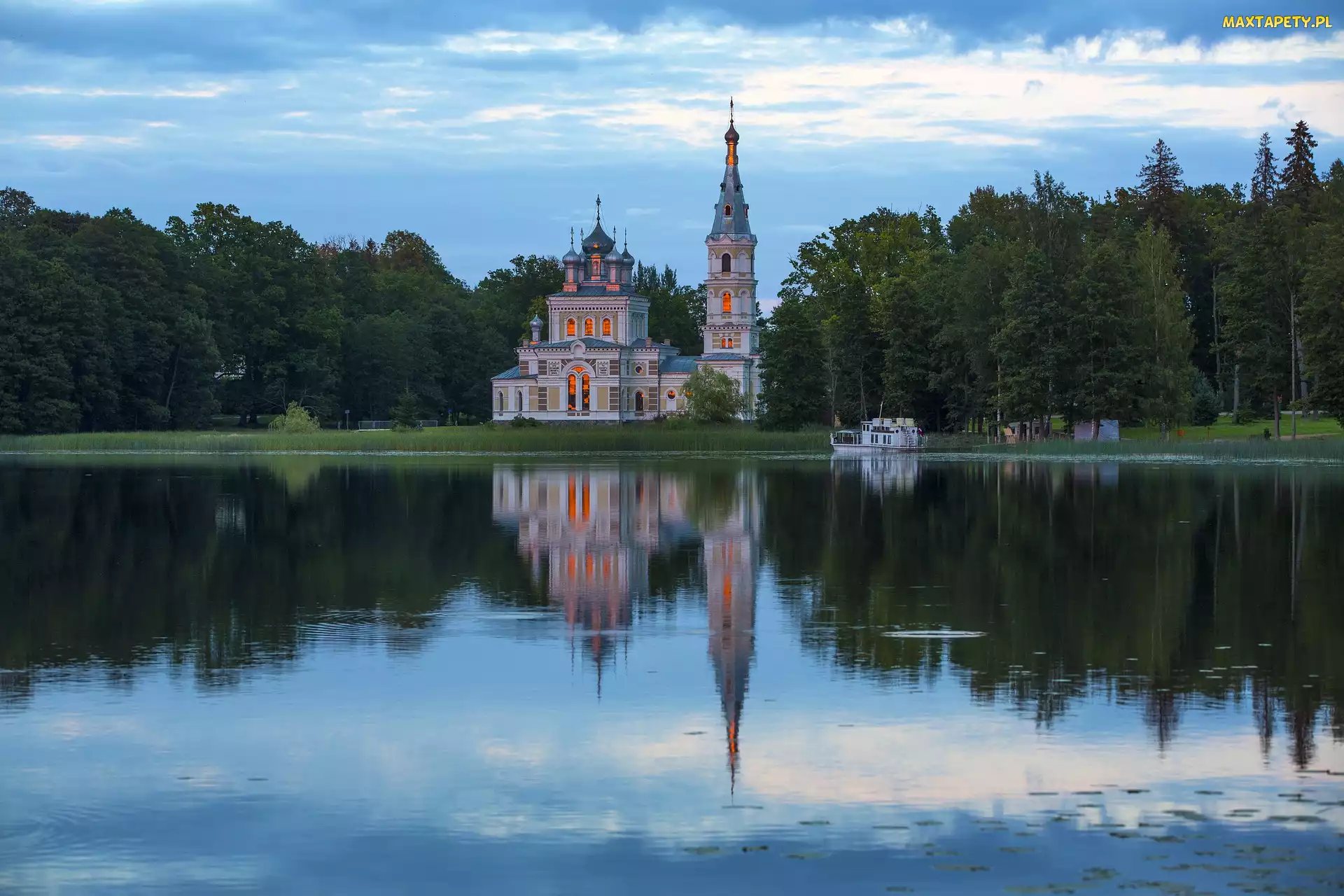 Drzewa, Łotwa, Stameriena, Jezioro, Cerkiew