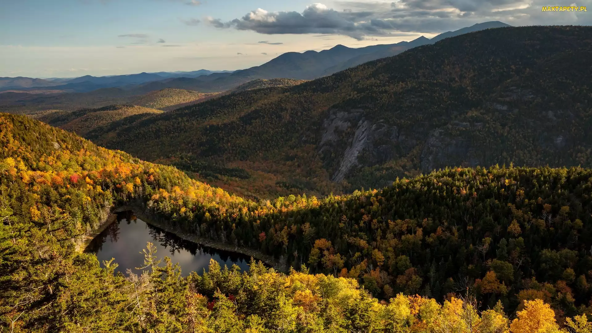 Stany Zjednoczone, Stan Nowy Jork, Góry Adirondack, Jesień, Jezioro, Lasy