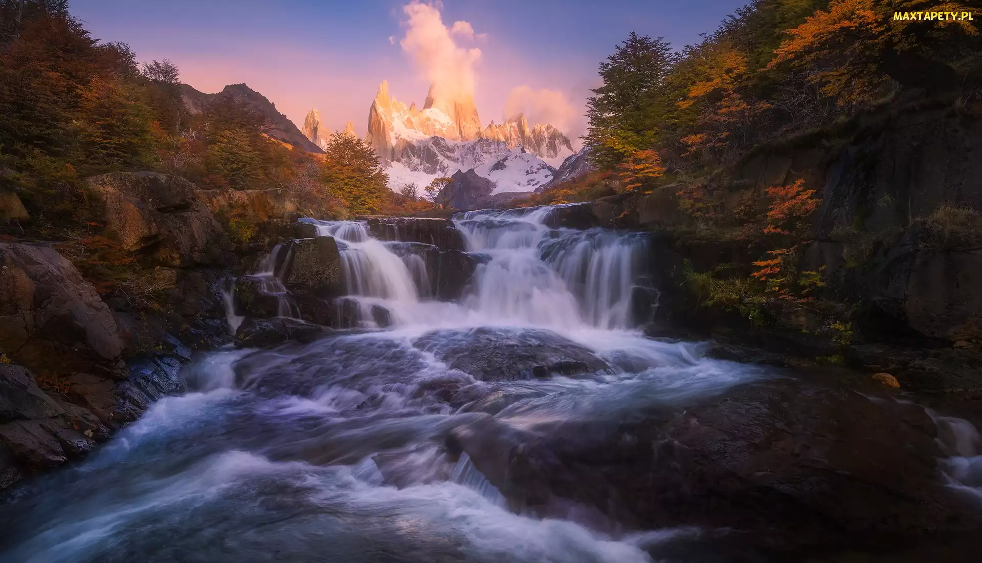 Argentyna, Rzeka, Fitz Roy, Jesień, Drzewa, Szczyt, Patagonia, Park Narodowy Los Glaciares, Góry Andy