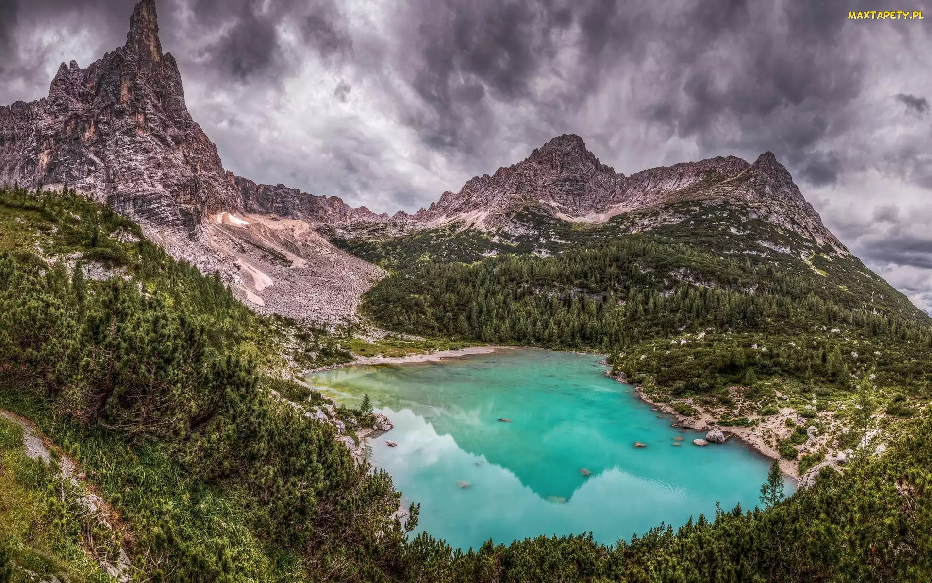 Dolomity, Sorapis Lake, Góry, Jezioro, Chmury, Masyw Sorapiss, Włochy, Drzewa