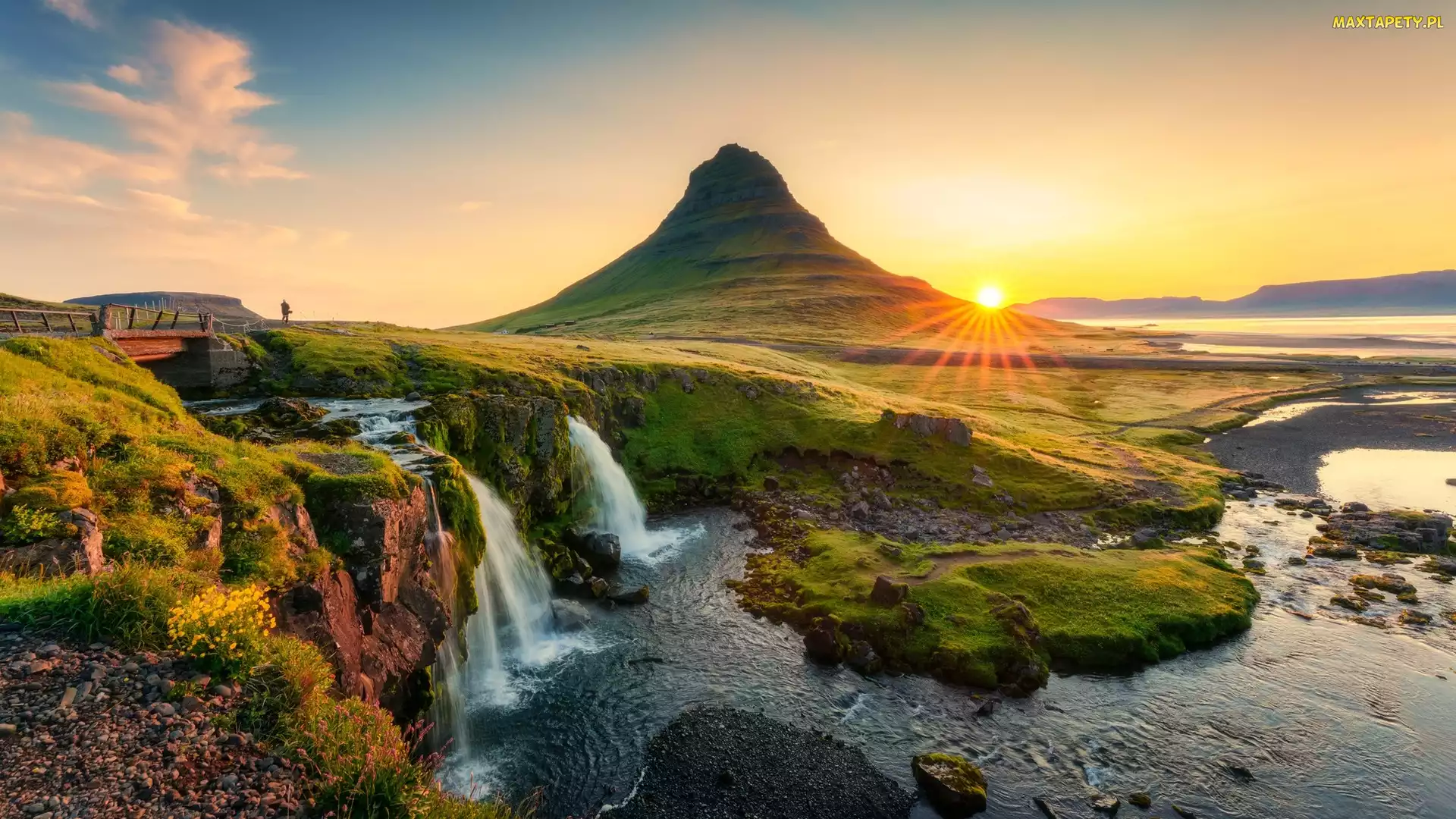 Islandia, Kirkjufellsfoss, Góra, Promienie słońca, Kirkjufell, Wodospad