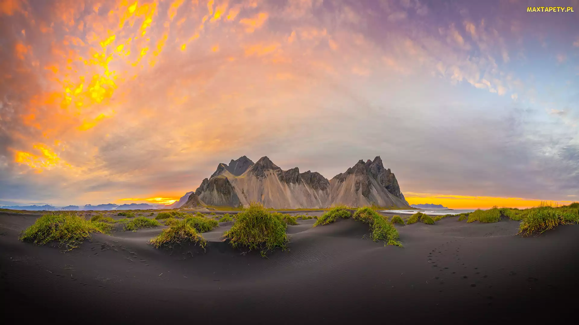 Islandia, Kolorowe, Piasek, Niebo, Trawa, Czarny, Góry, Góra Vestrahorn, Plaża