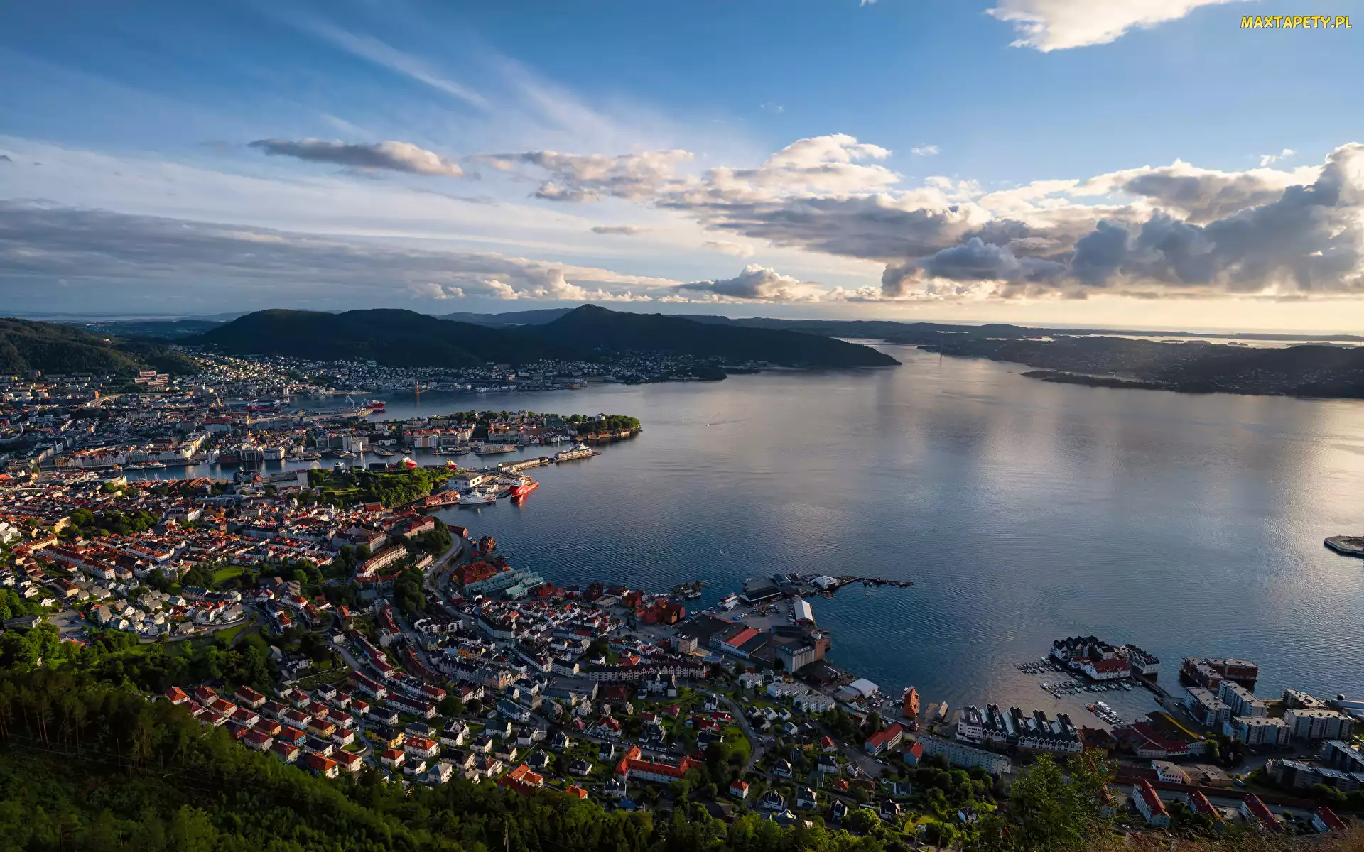 Bergen, Góry, Domy, Morze, Norwegia