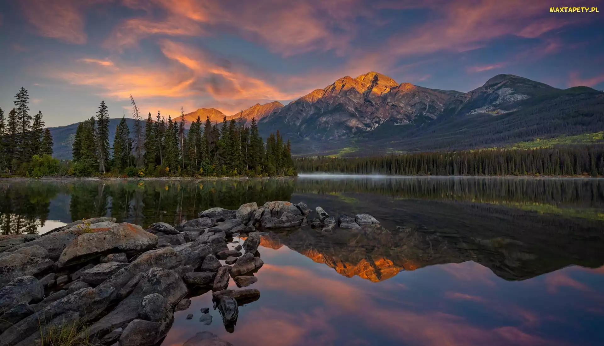 Park Narodowy Jasper, Pyramid Lake, Kanada, Jezioro, Las, Góry, Drzewa, Kamienie