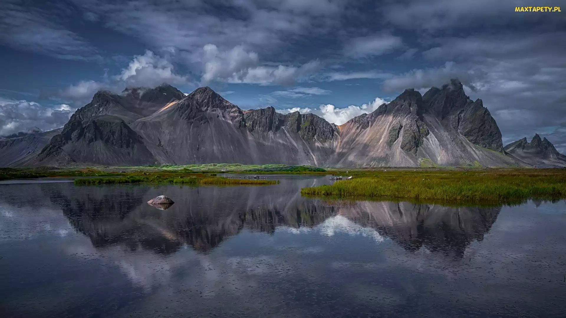Islandia, Stokksnes, Vestrahorn, Góra, Morze, Chmury