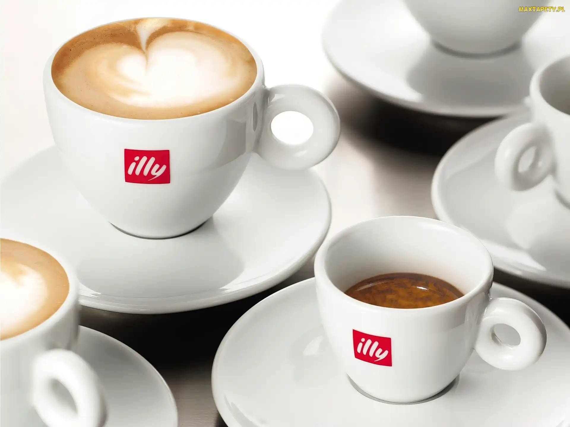 Illy, kawa, filiżanki