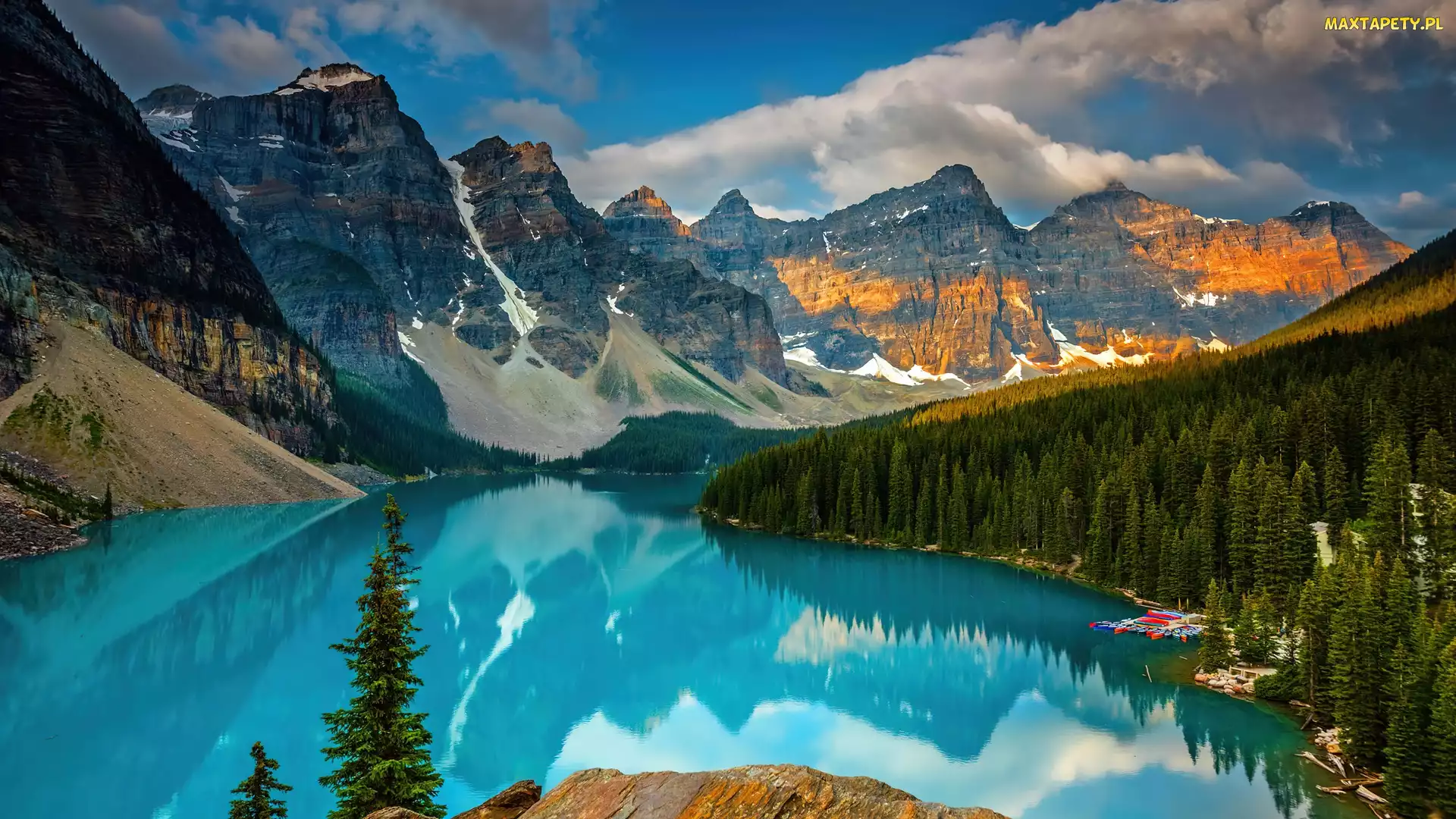 Alberta, Moraine Lake, Kanada, Jezioro, Drzewa, Park Narodowy Banff, Chmury, Góry