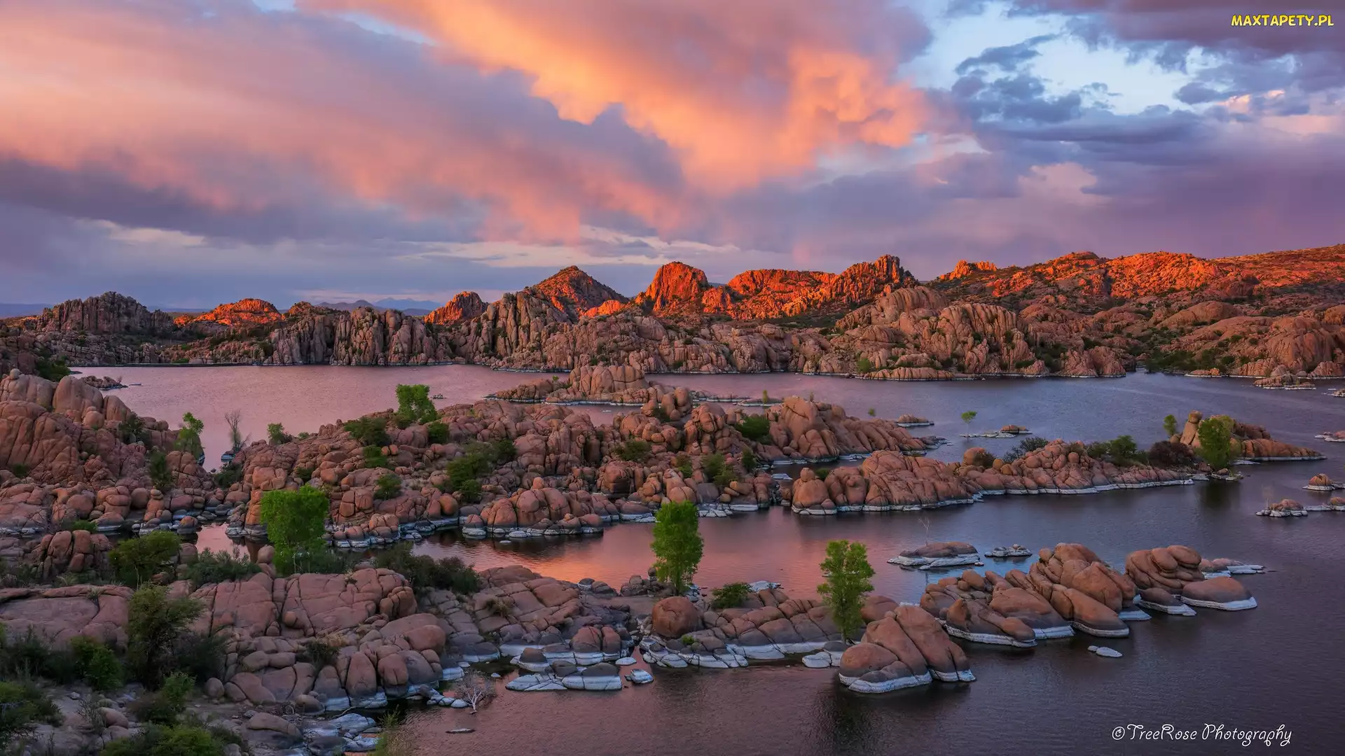 Drzewa, Watson Lake, Arizona, Chmury, Jezioro, Stany Zjednoczone, Skały