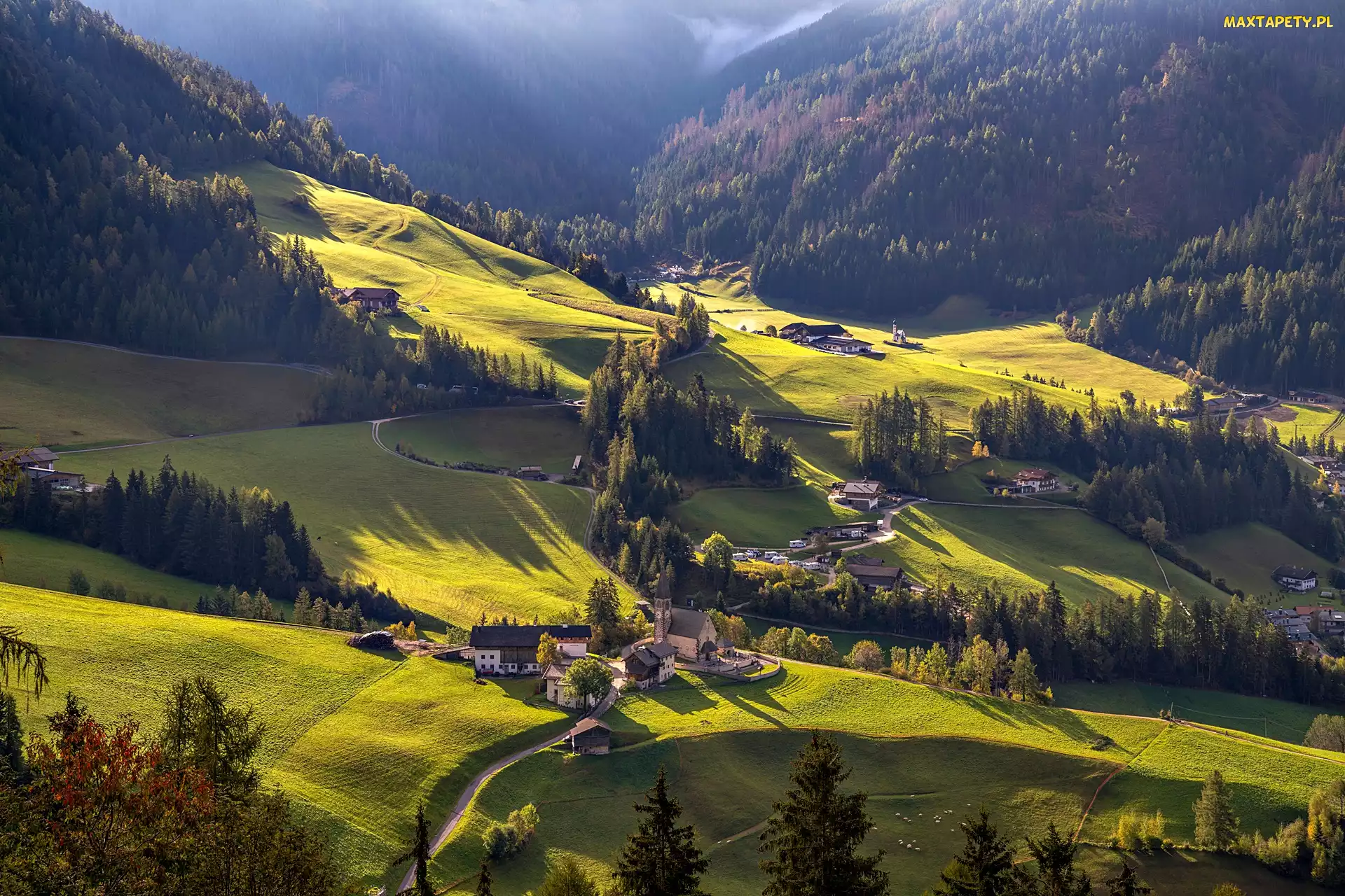 Dolina, Włochy, Góry, Domy, Santa Maddalena