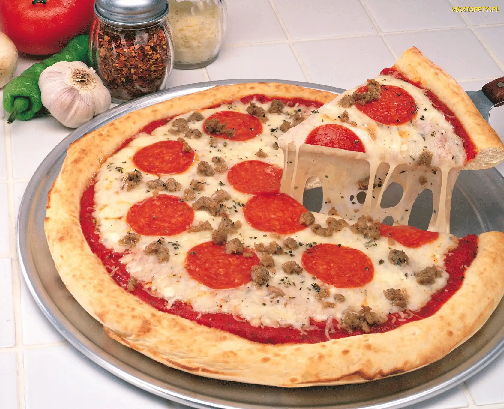 Czosnek, Pomidor, Pizza, Salami