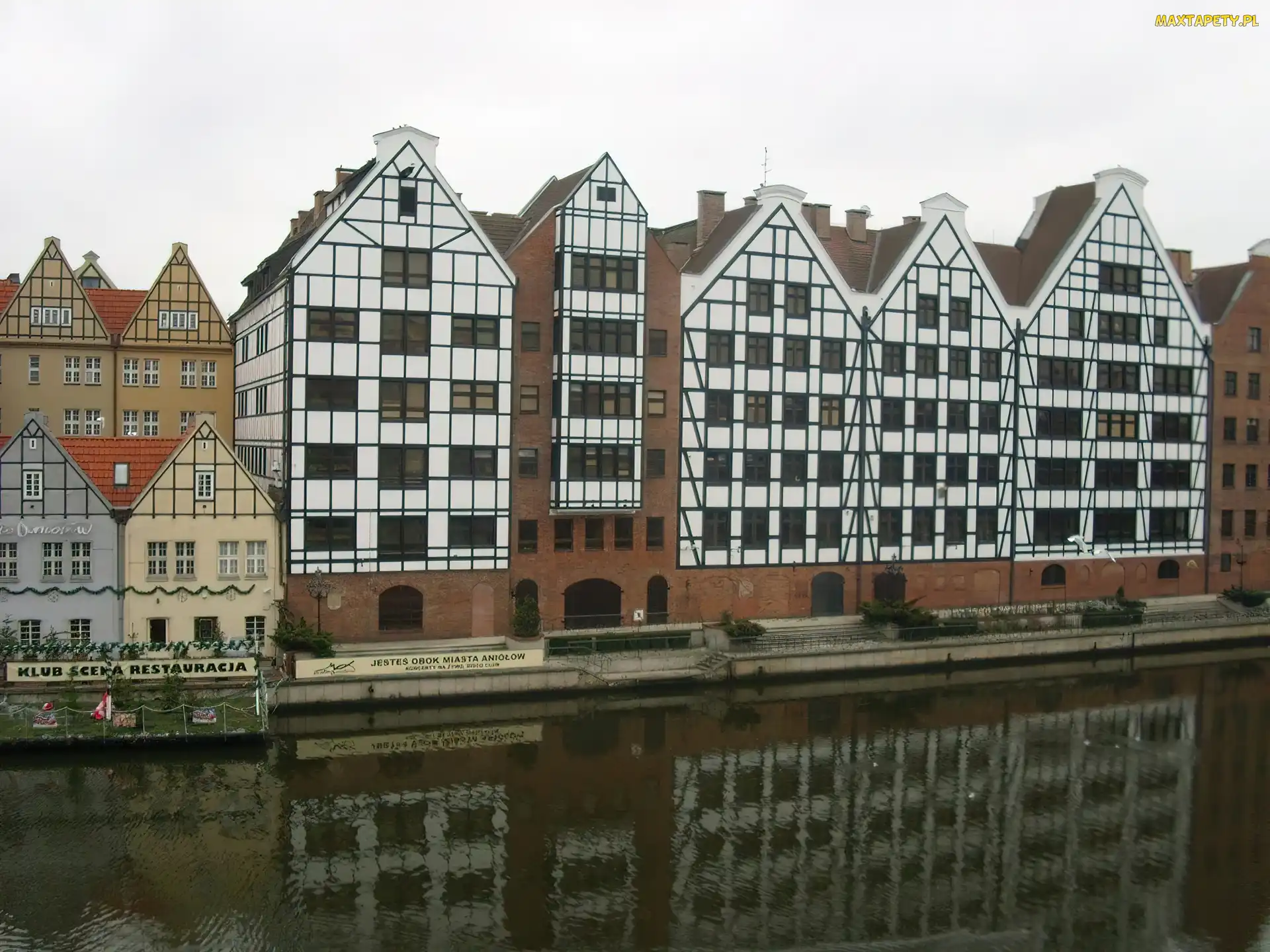 Białe, Kamienice, Gdańsk