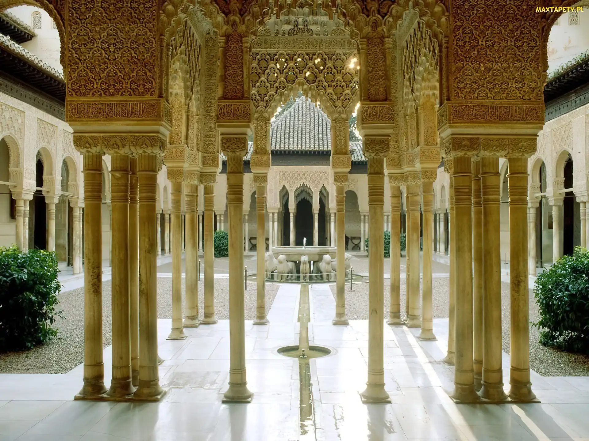 Kolumny, Hiszpania, Grenada, Dziedziniec, Pałac Alhambra