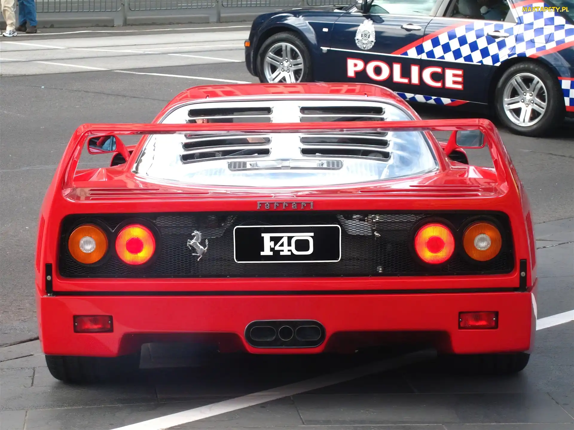 Ferrari F 40, Police, Logo
