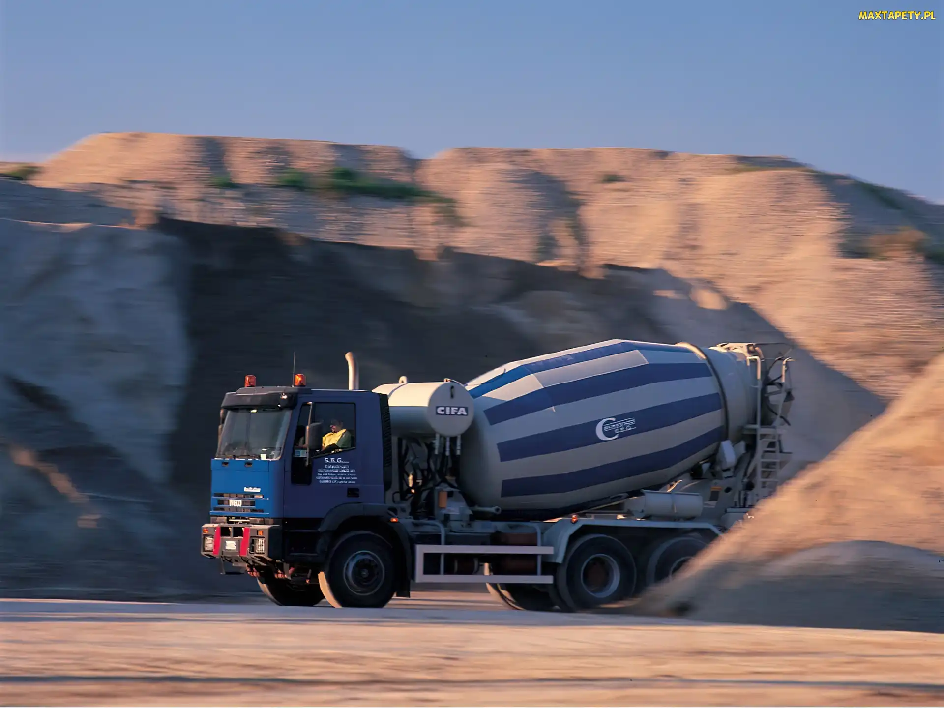 Betoniarka, Iveco
