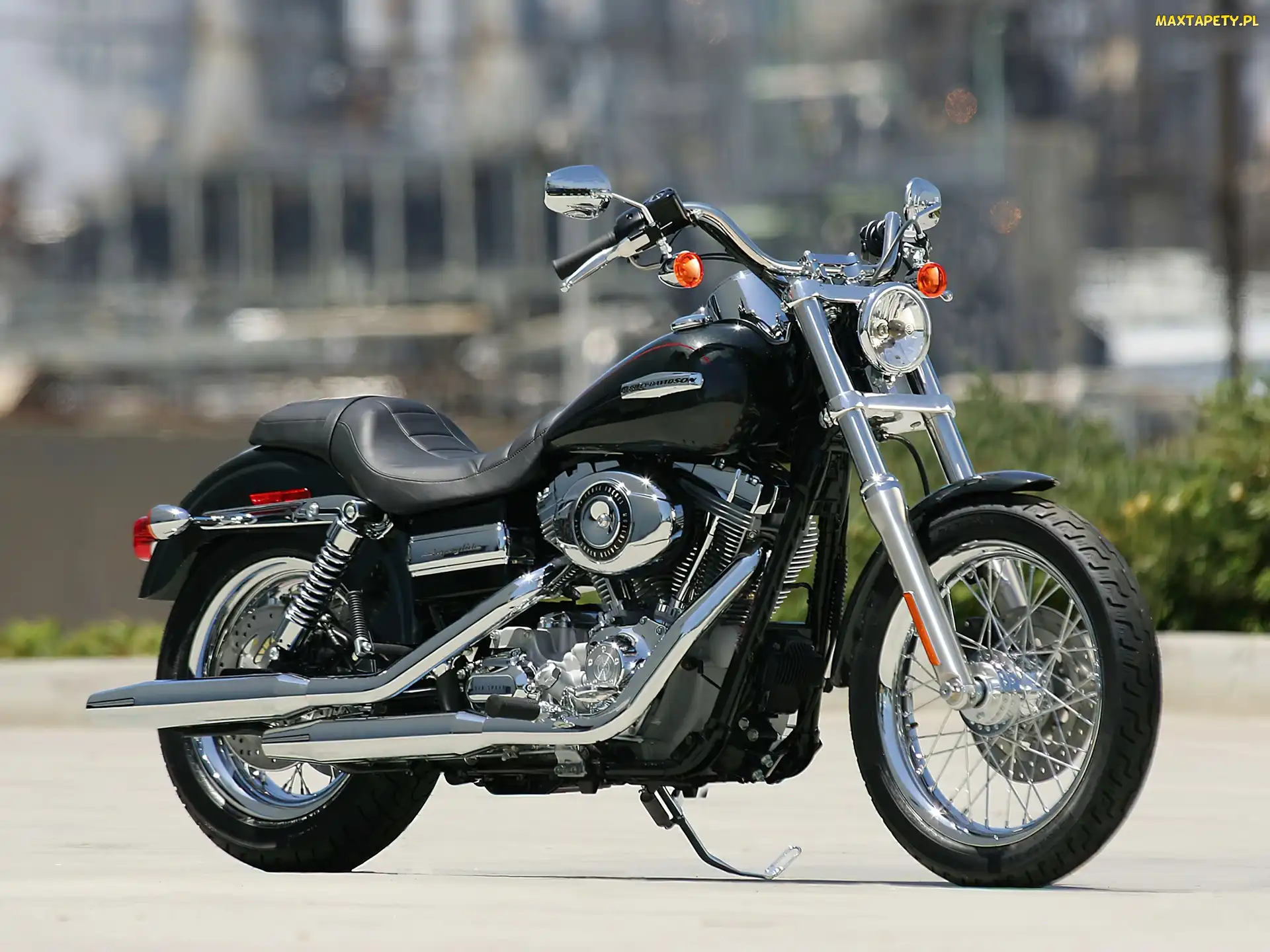 Harley-Davidson Dyna Super Glide Custom
