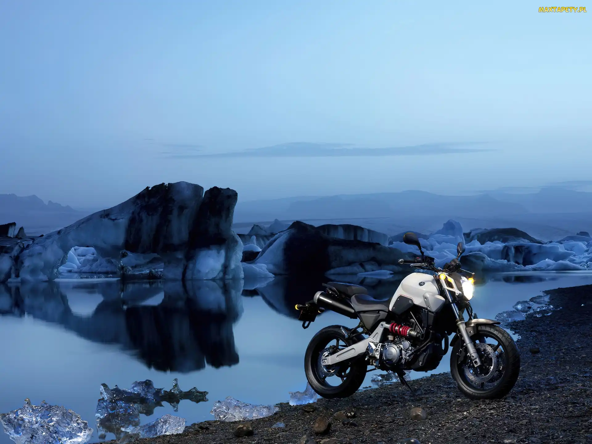 Amortyzator, Yamaha MT-03