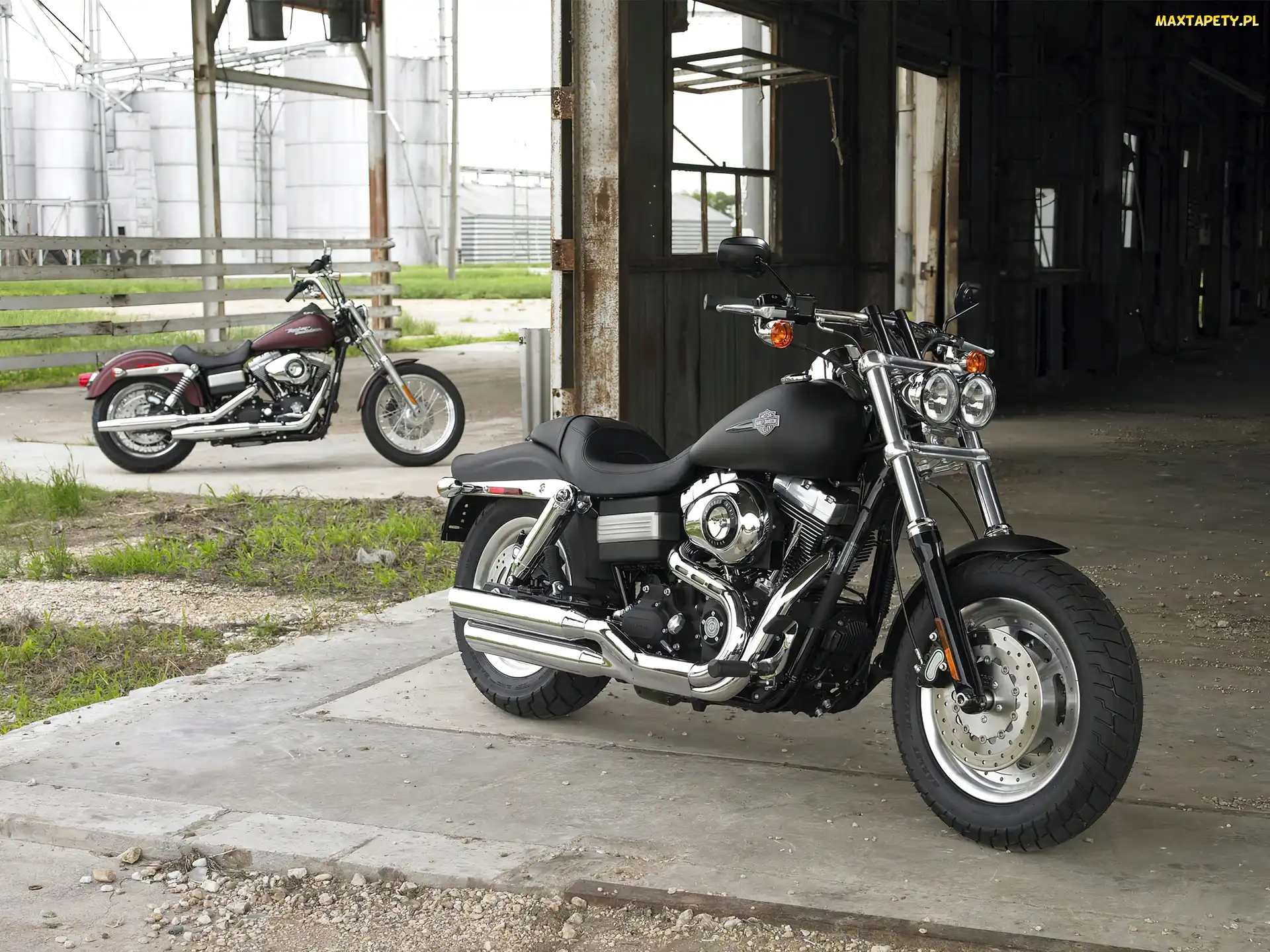 Harley-Davidson Dyna Super Glide Custom, Mat, Czarny