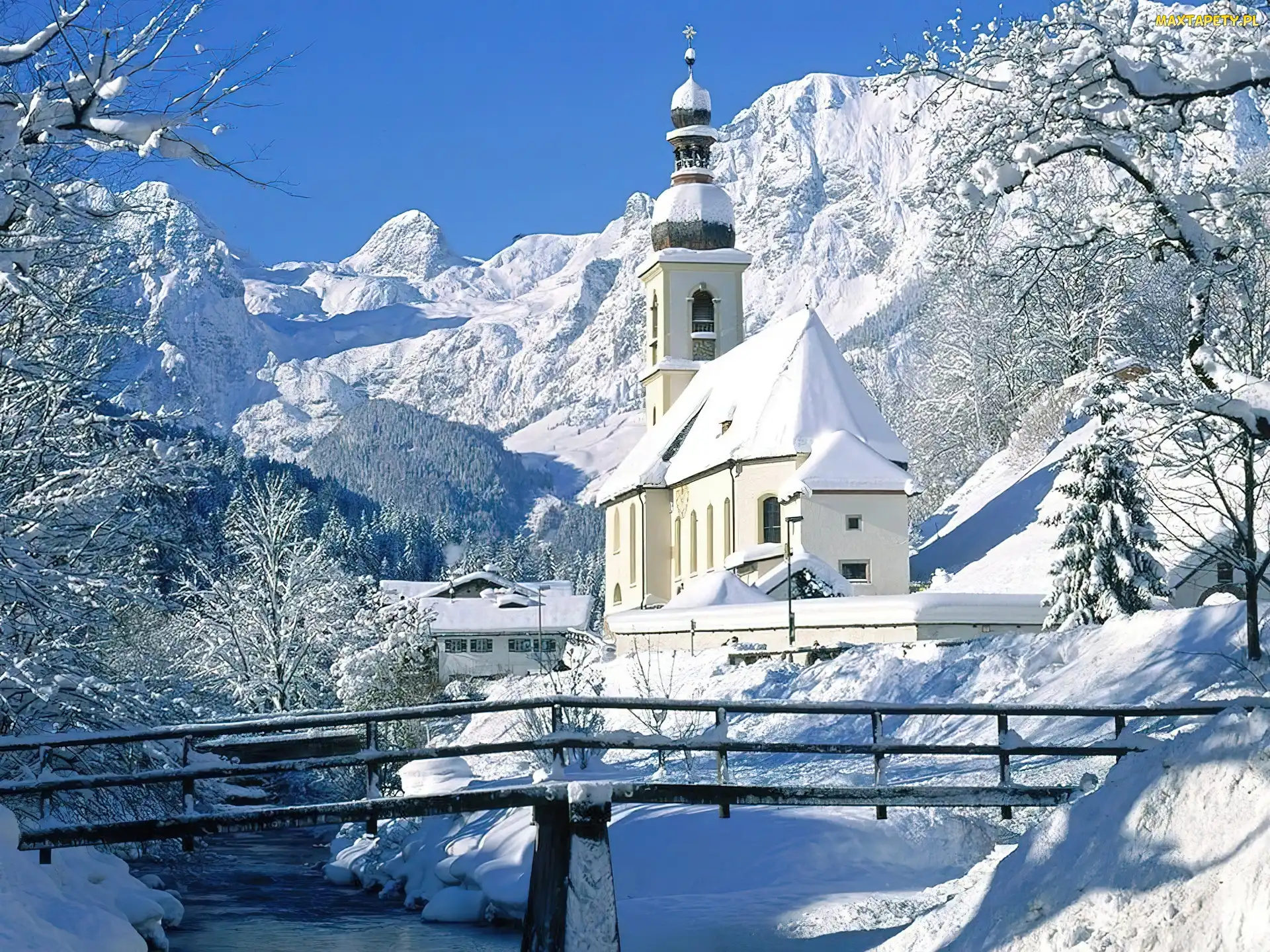Kościółek, Śnieg, Góry