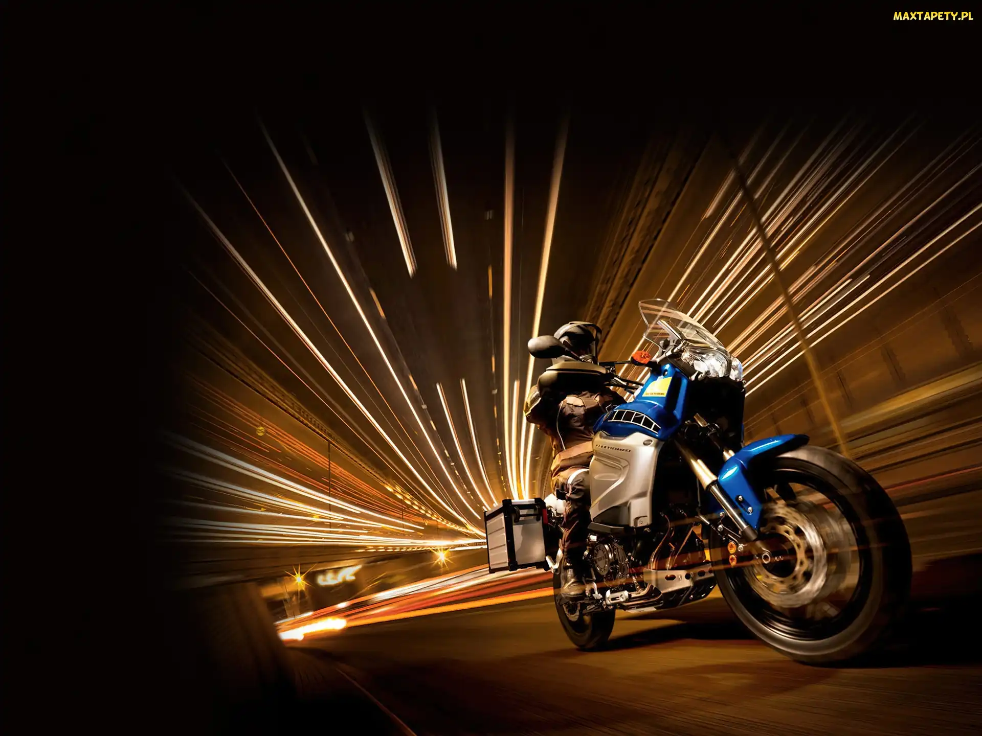 Tunel, Yamaha XT 1200Z Super Tenere