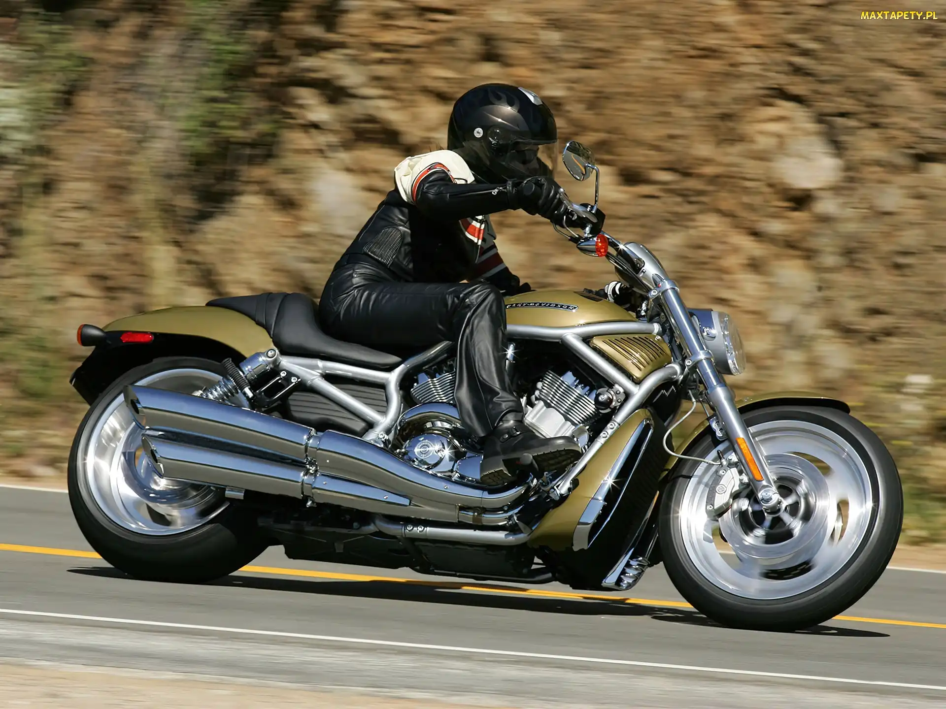 Właściwości, Jezdne, Harley Davidson V-Rod