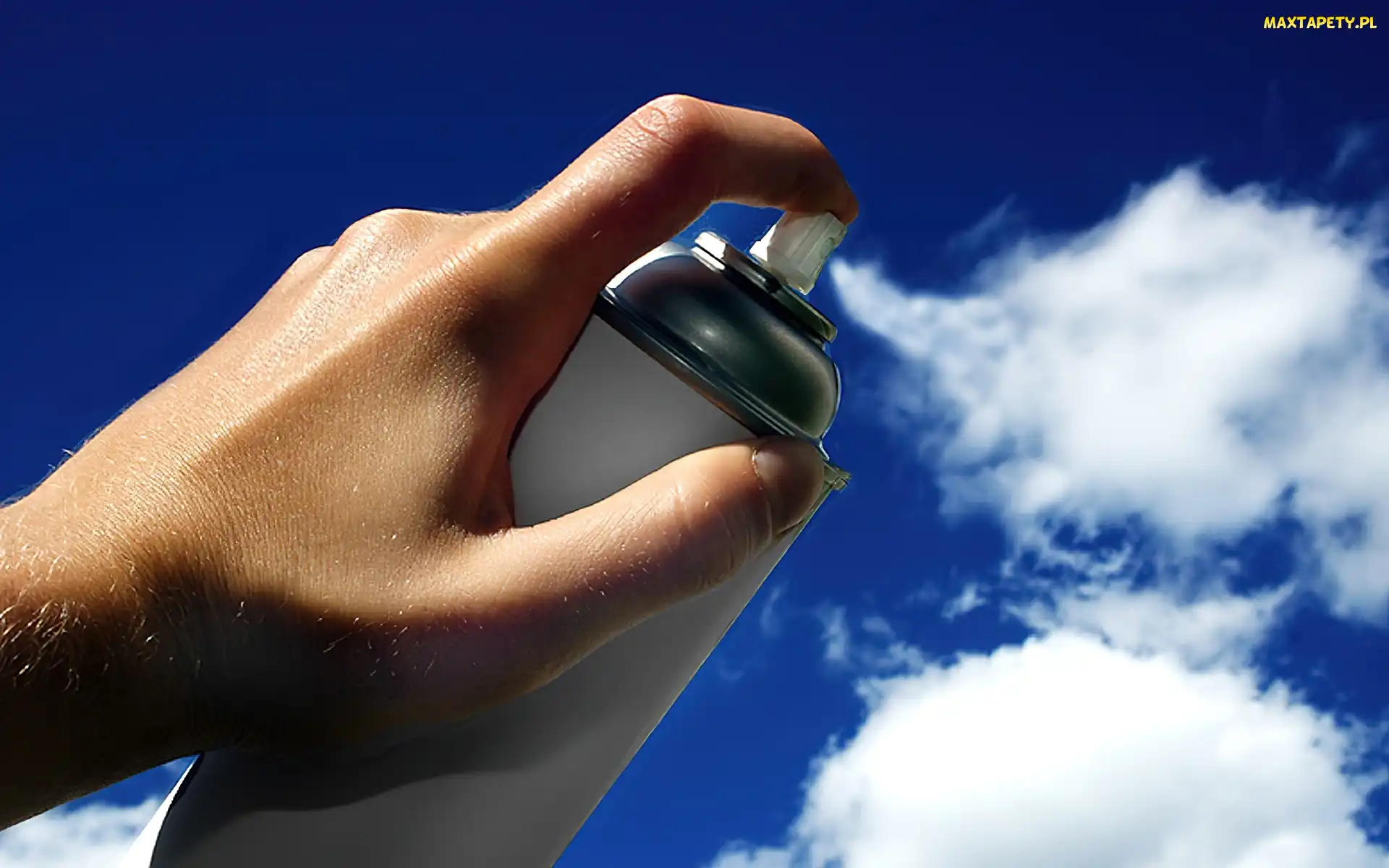 Spray, Chmura