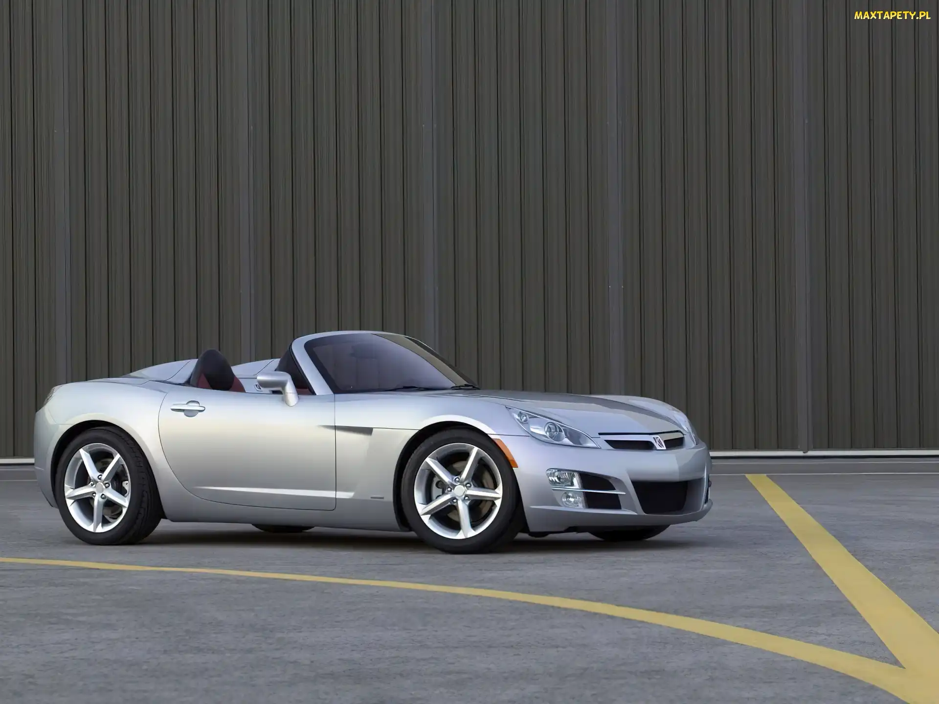 Saturn Sky, Szyba