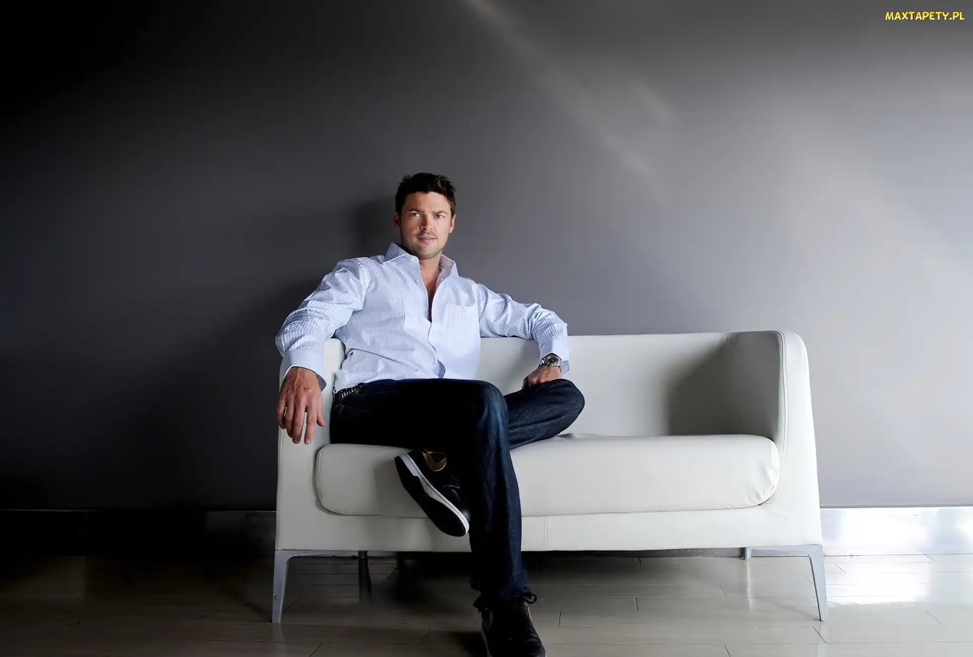 Karl Urban