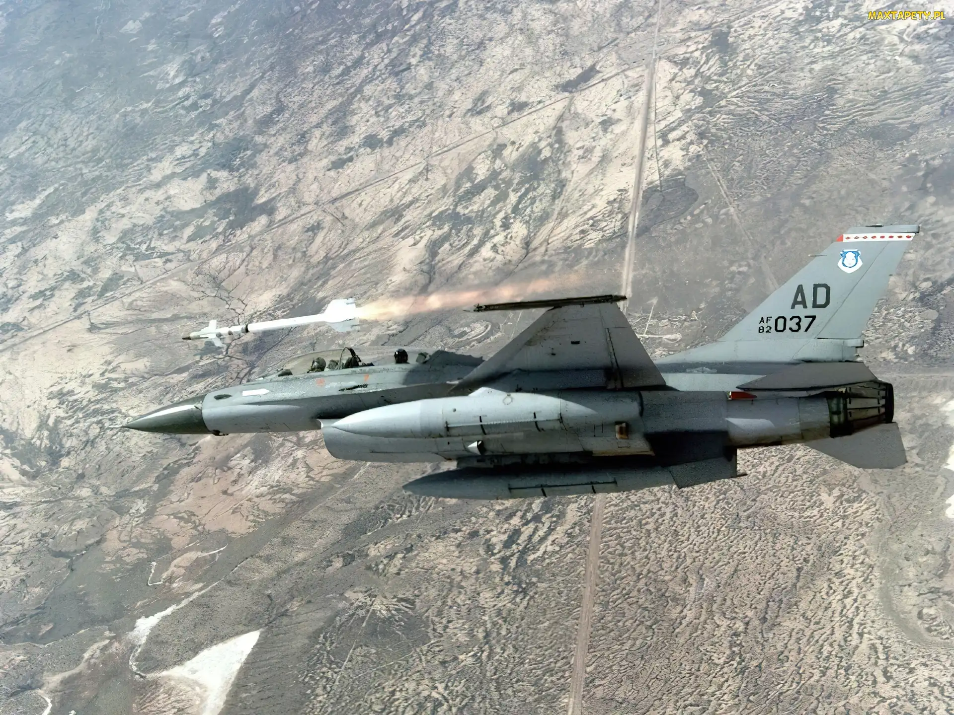 Odrzutowiec, f16, Pojazd Militarny