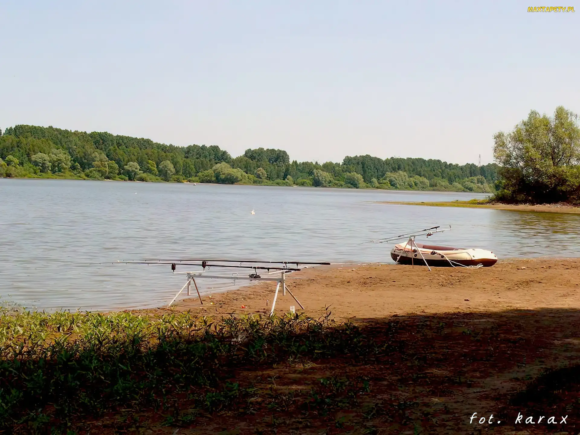 Wędki, Ponton, Jezioro