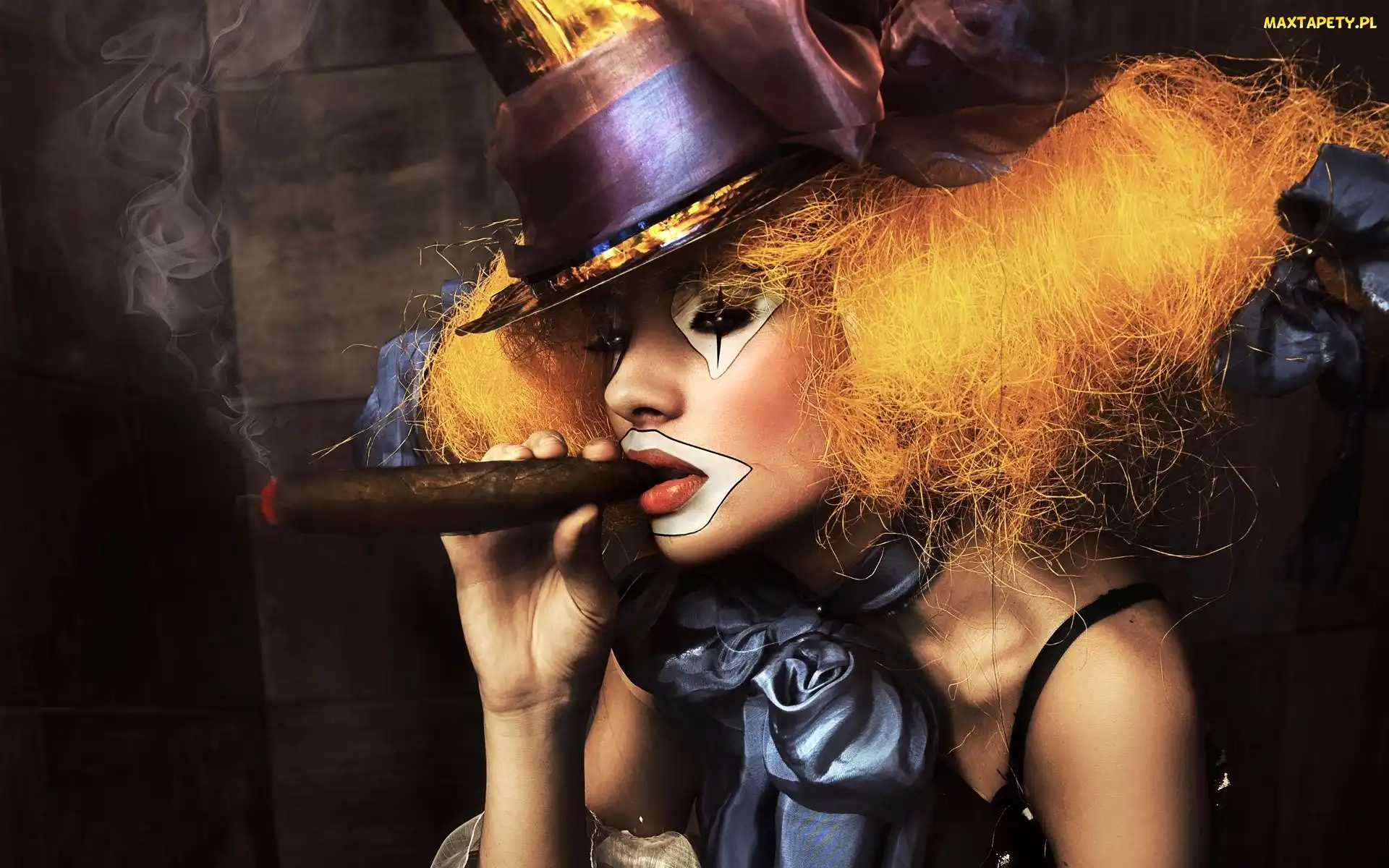 Kobieta, Kapelusz, Cygaro, Clown