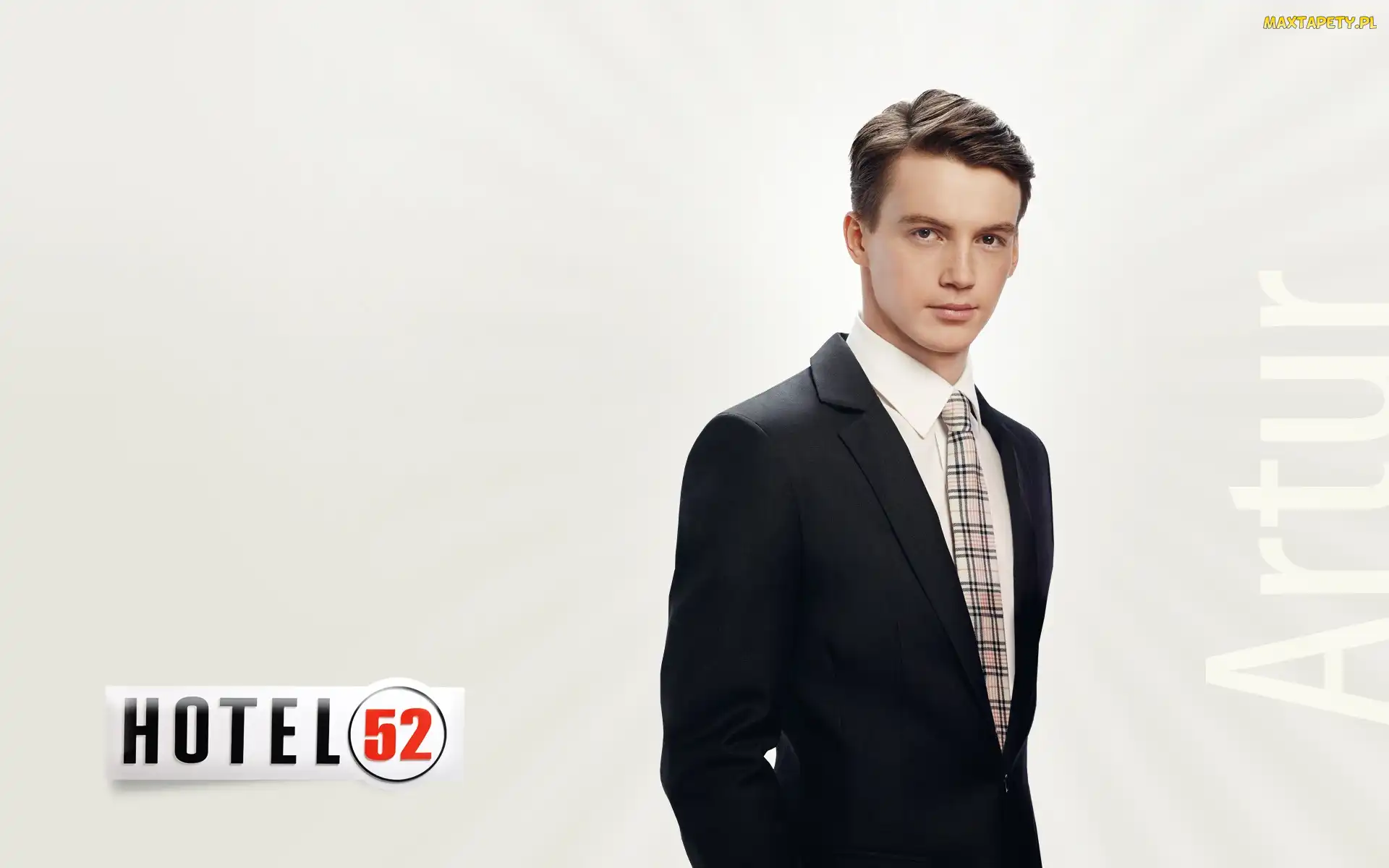 Hotel 52, Krzysztof Kwiatkowski, Serial