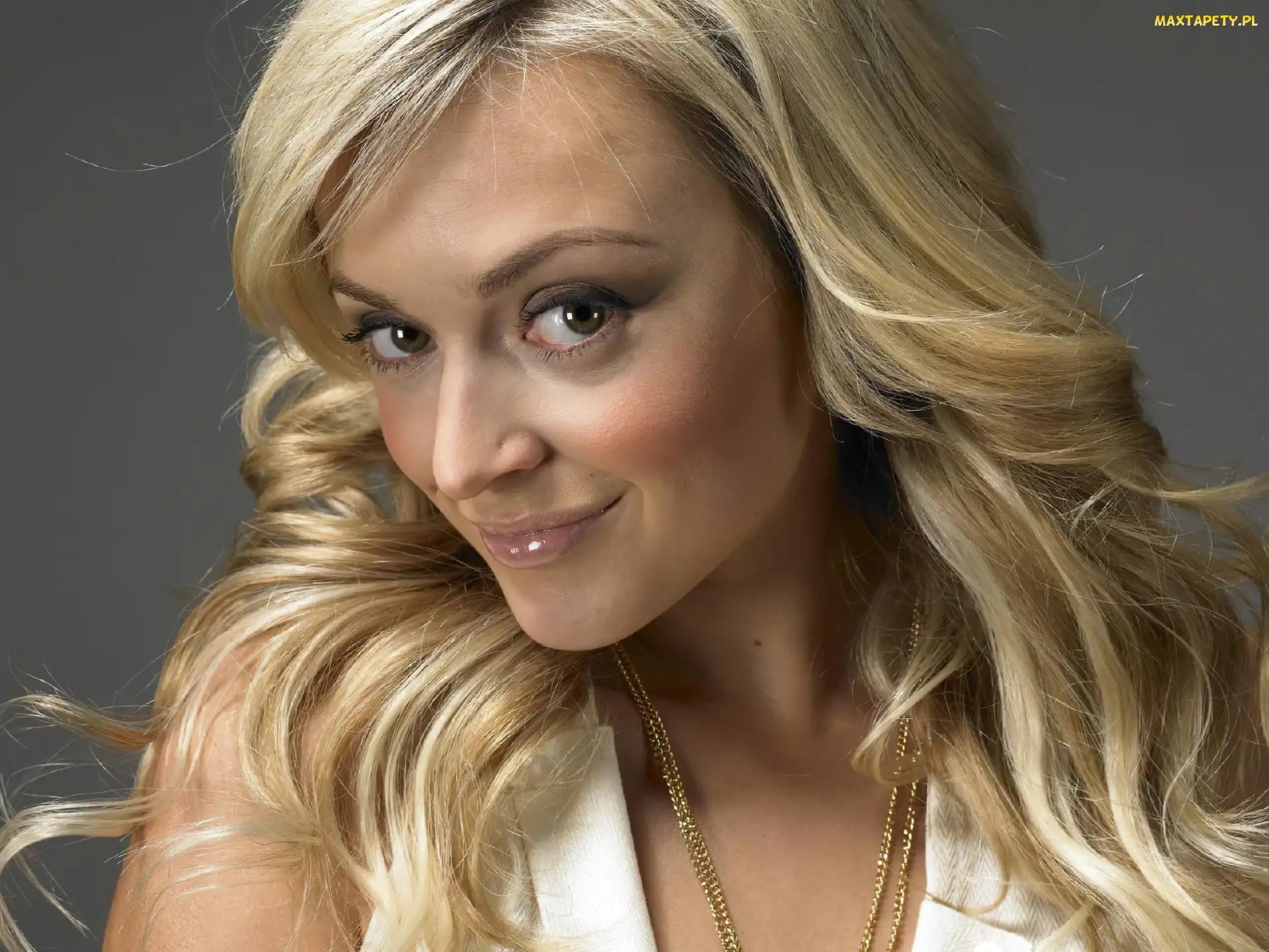 Fearne Cotton, Naszyjnik, Twarz