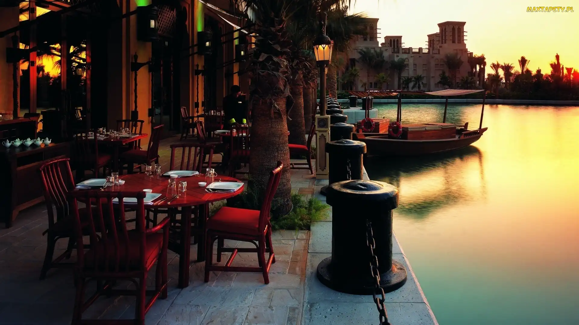 Hotelowy, Restauracja, Taras