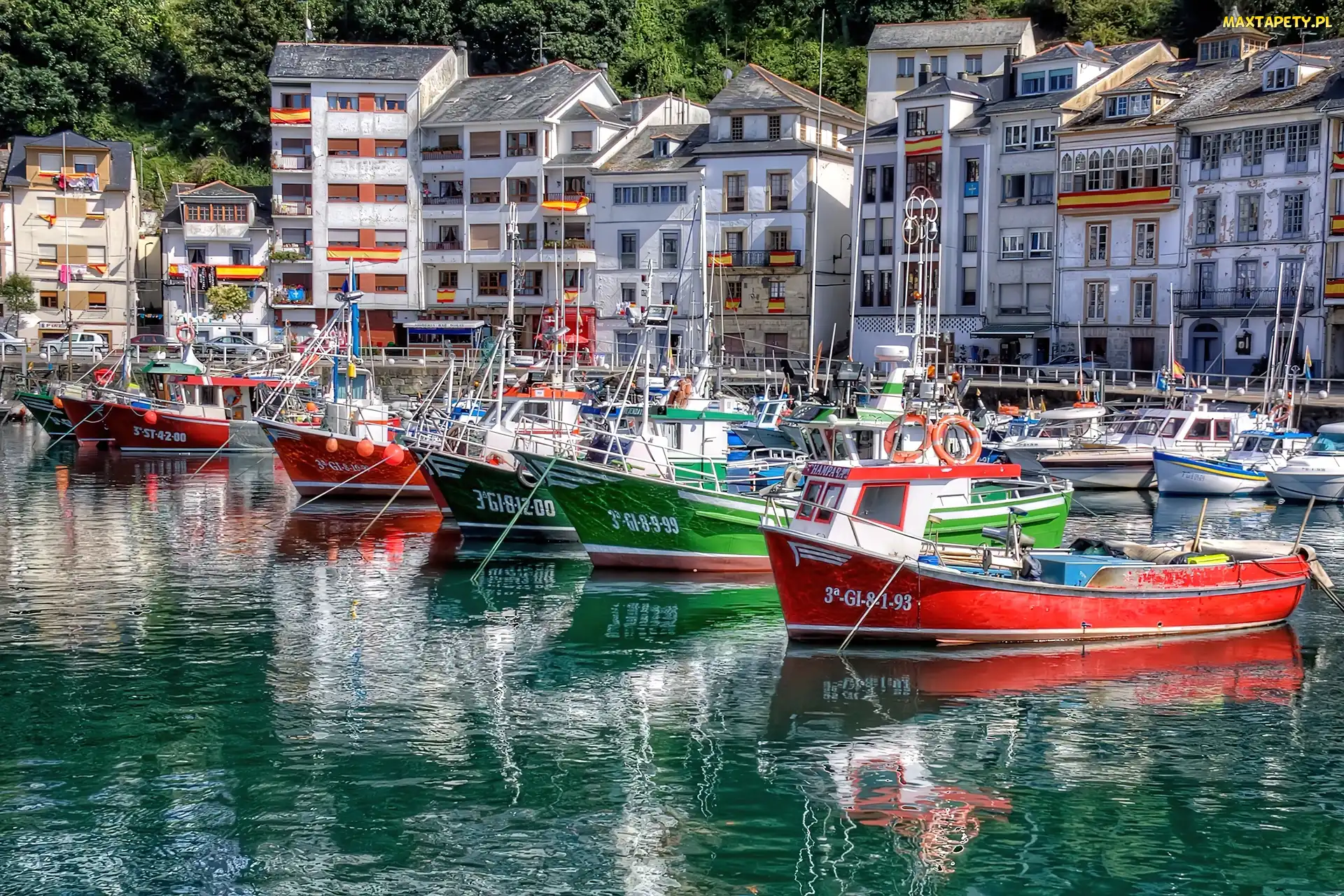 Kutry, Domy, Hiszpania, Port