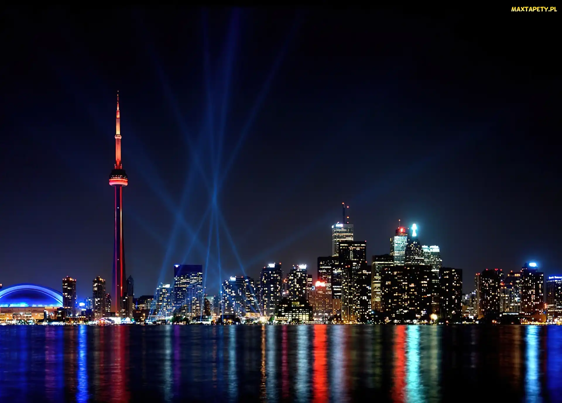 Toronto, Noc, Wieża
