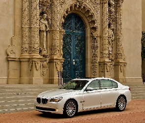 Elegancka, Limuzyna, BMW 750Li