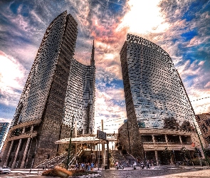Wieżowce, Milan