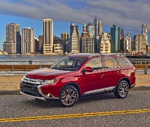 Mitsubishi, Outlander