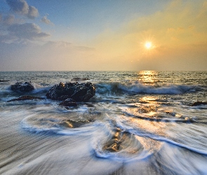 Morze, Słońce, Kamienie