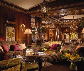 Hotel, Hol