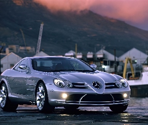 Mercedes SLR