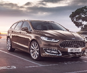 Ford, Mondeo, Samochód