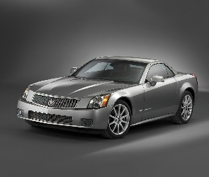 Srebrny, Cadillac XLR