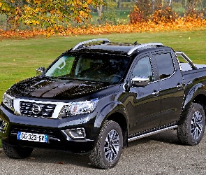 Navara, Nissan