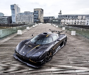 Koenigsegg One:1, 2014, Most