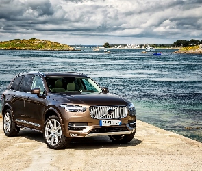 2015, Jezioro, Volvo XC90