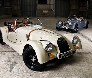 Dwa, Morgan V6 Roadster, Samochody